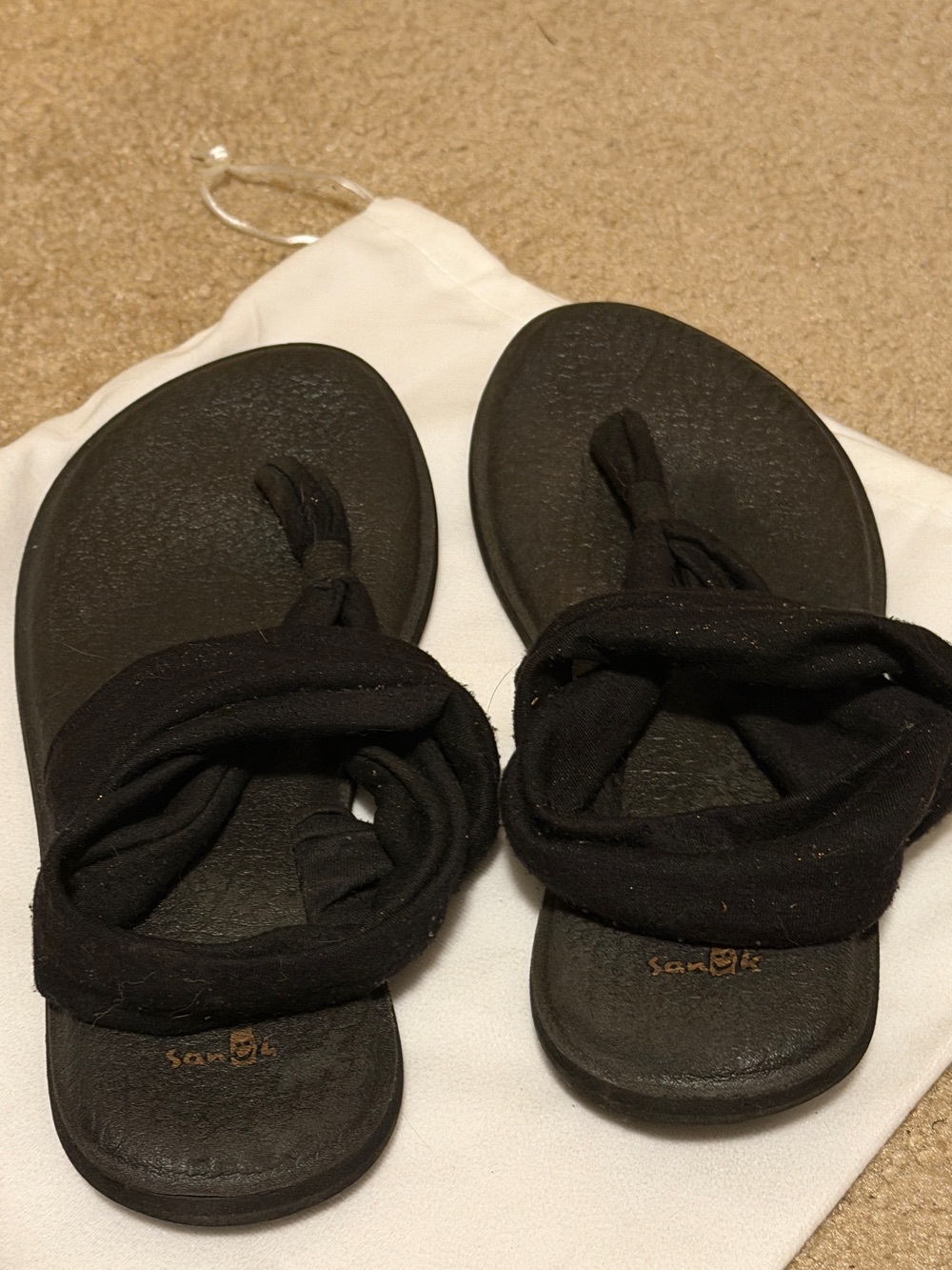 Sanuk Black Women's Slingback Yoga Sandals